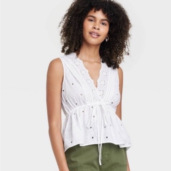 Universal Thread Tops - NWT 4X eyelet shirt universal thread summer 584
